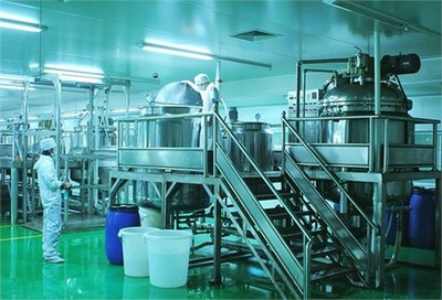 洗发水贴牌:广州花都洗发水代工厂注重加强工厂生产力